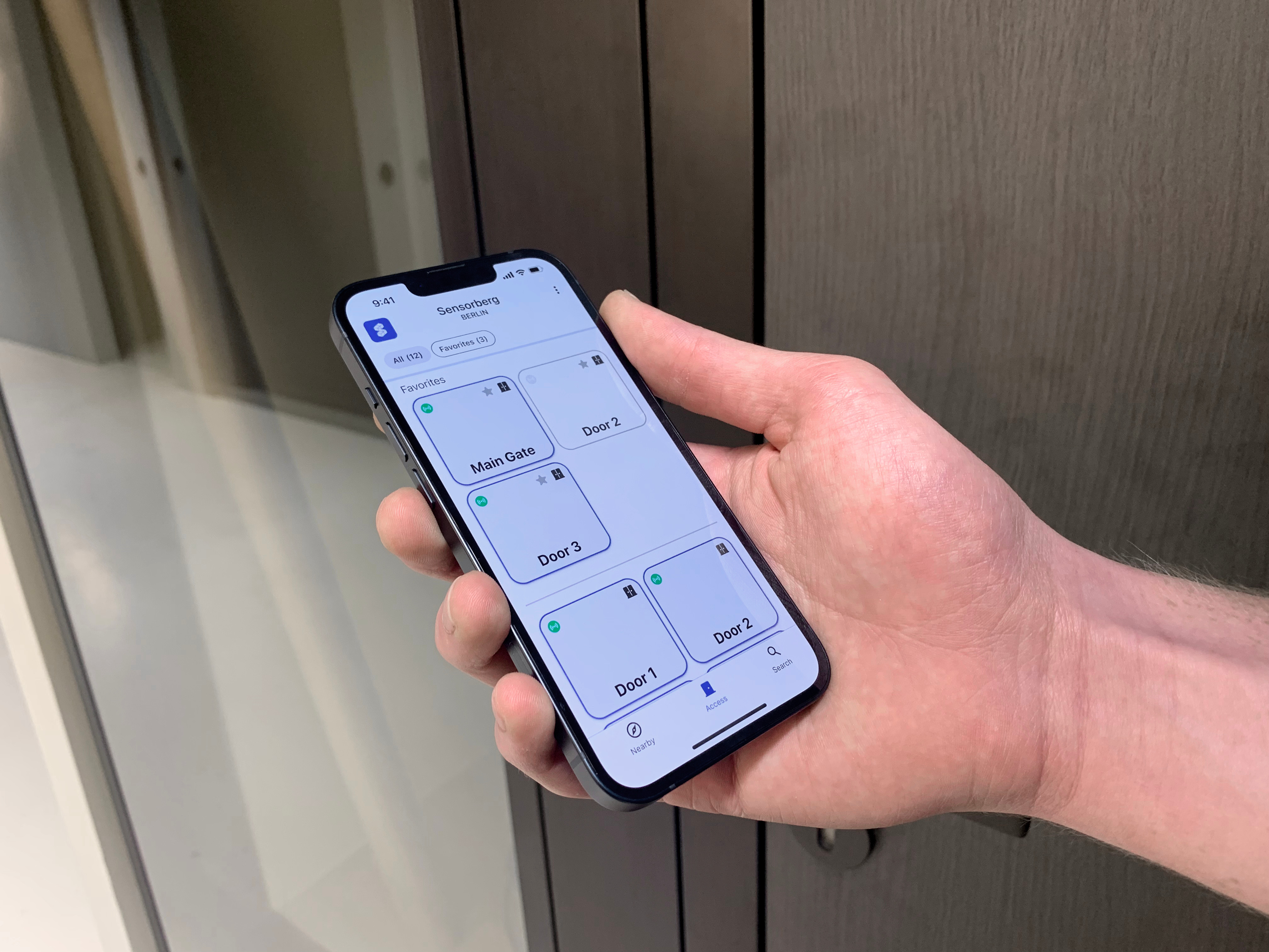 Sensorberg one access app in hand